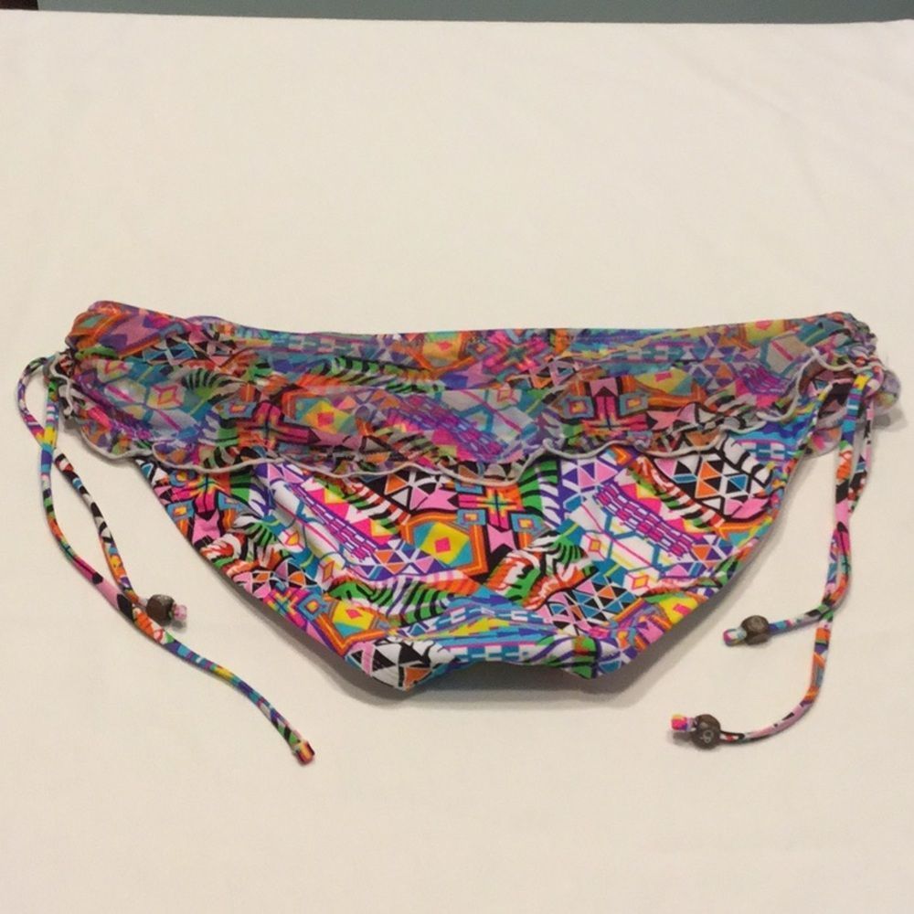 Op Skirted Scoop Bikini Bottoms Bright Geometric - Picture 4 of 8